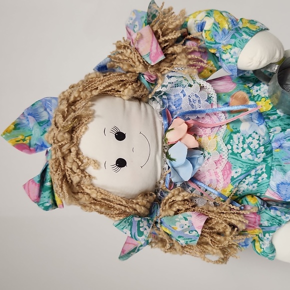 Holiday | Vintage Spring Rag Doll Figure With Wreath | Poshmark